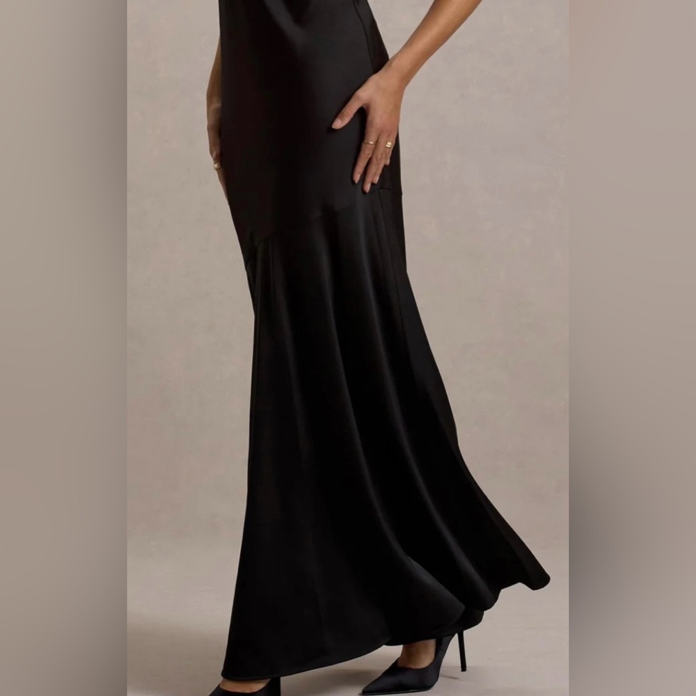 Calvin Klein Elegant Black Sleeveless Dress - Picture 3 of 9